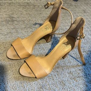 Vince Camuto nude shoes size 5.5